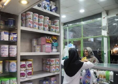 اقدام مشترک داروخانه های استان جهت بازپرداخت چهار ماهه فاکتورهای شیرخشک های رژیمی و رگولار