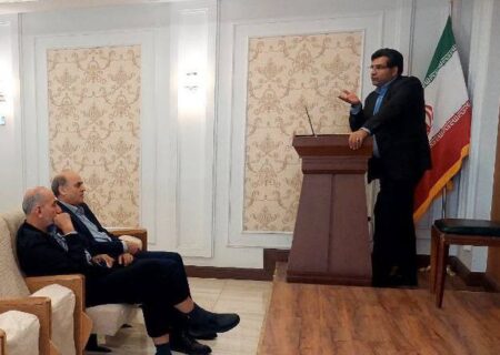 نشست هم اندیشی هیات مدیره انجمن داروسازان خراسان رضوی با همکاران محترم