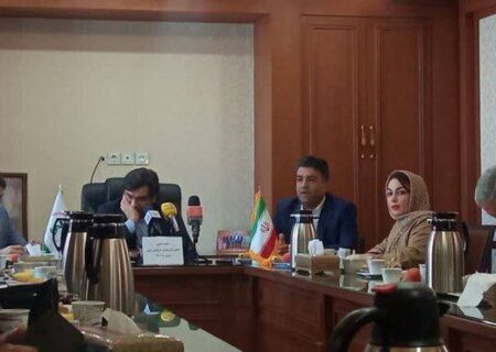 بدهی یک همتی سازمان‌های بیمه‌گر به داروخانه‌های خراسان رضوی
