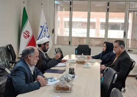 نشست نمایندگانی از هیات مدیره انجمن داروسازان خراسان رضوی در دفتر نماینده حوزه انتخابیه مشهد و کلات، جناب آقای دکتر اخلاقی