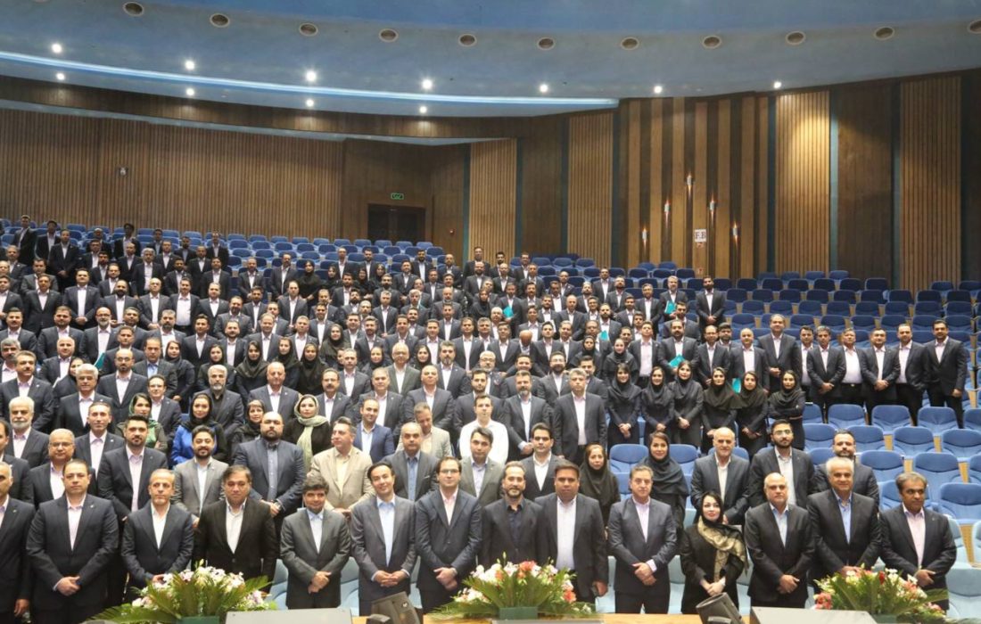 همایش سالانه شرکت توزیع رازی در مشهد