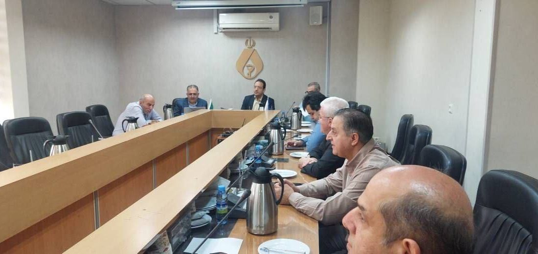 نشست مشترک ستاد مدیریت بحران سازمان نظام پزشکی مشهد با برخی از روسای انجمن های علمی تخصصی و صنفی جامعه پزشکی استان خراسان