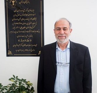 دیدگاه یک پیشکسوت درباره اهمیت بزرگداشت روز داروساز (گفت‌وگو با دکتر علیرضا شهریاری)